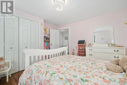 1122 Smith Street, Brighton, ON - Indoor Photo Showing Bedroom