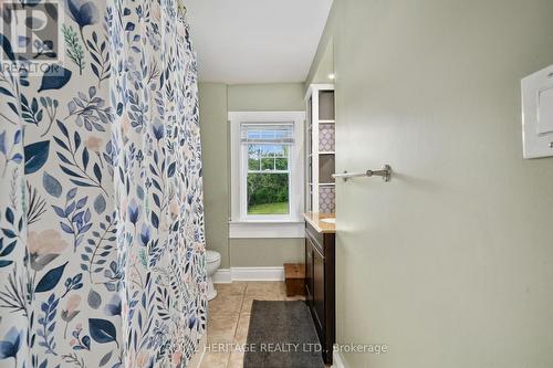 1122 Smith Street, Brighton, ON - Indoor Photo Showing Bathroom