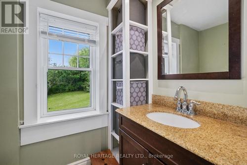 1122 Smith Street, Brighton, ON - Indoor Photo Showing Bathroom