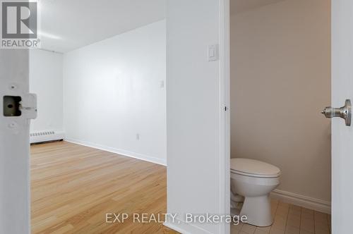 1004 - 175 Hilda Avenue, Toronto (Newtonbrook West), ON - Indoor Photo Showing Bathroom