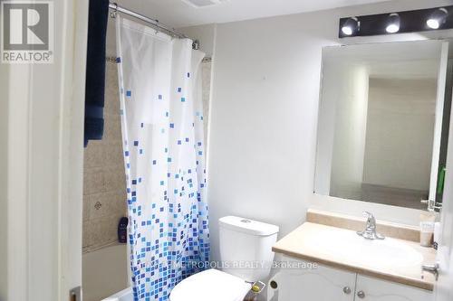 329 - 5225 Finch Avenue, Toronto (Agincourt North), ON - Indoor Photo Showing Bathroom