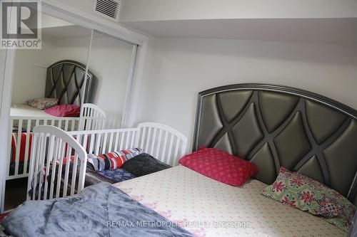 329 - 5225 Finch Avenue, Toronto (Agincourt North), ON - Indoor Photo Showing Bedroom