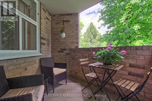 207 - 260 Davis Drive, Newmarket (Central Newmarket), ON - Outdoor With Deck Patio Veranda With Exterior