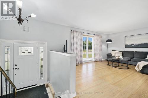 57 Freeman Drive, Port Hope, ON - Indoor Photo Showing Living Room