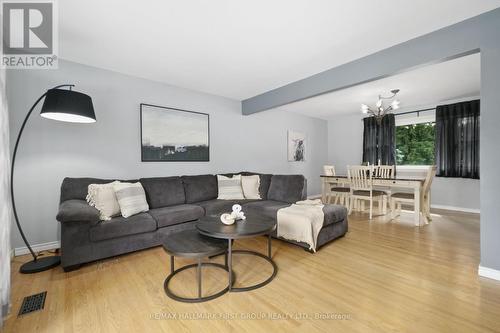 57 Freeman Drive, Port Hope, ON - Indoor Photo Showing Living Room