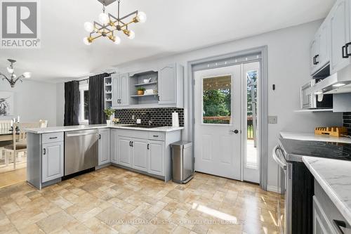 57 Freeman Drive, Port Hope, ON - Indoor Photo Showing Kitchen