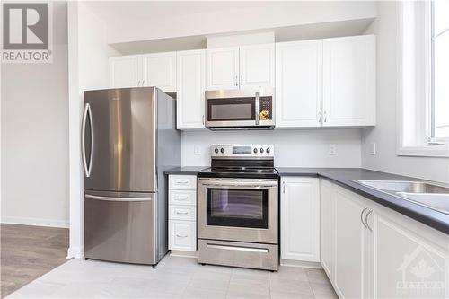 68 Cordage Street, Ottawa, ON - Indoor Photo Showing Kitchen