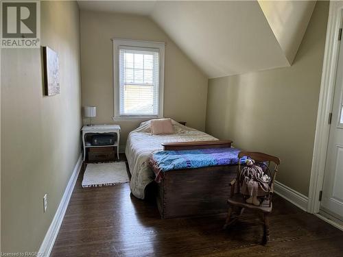 2095 4Th Avenue W, Owen Sound, ON - Indoor Photo Showing Bedroom