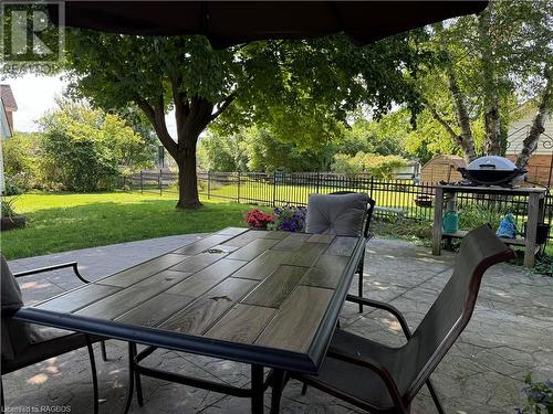 2095 4Th Avenue W, Owen Sound, ON - Outdoor With Deck Patio Veranda