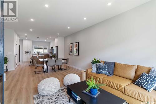 1117 9Th Street, Saskatoon, SK - Indoor Photo Showing Living Room