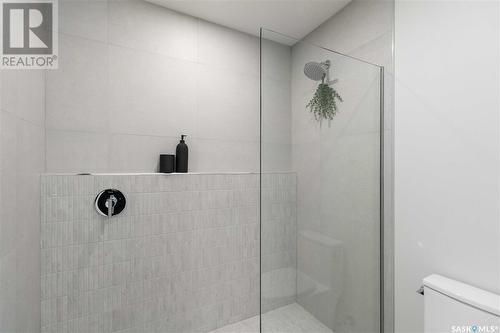 1117 9Th Street, Saskatoon, SK - Indoor Photo Showing Bathroom