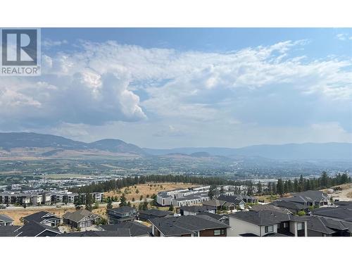 789 Carleton Street, Kelowna, BC - Outdoor With View