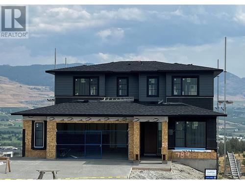 789 Carleton Street, Kelowna, BC - Outdoor With Facade