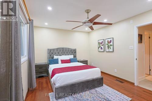 4124 Preston Avenue, Niagara Falls, ON - Indoor Photo Showing Bedroom