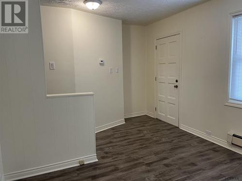 23-25 Aura Lake St, Timmins, ON - Indoor Photo Showing Other Room