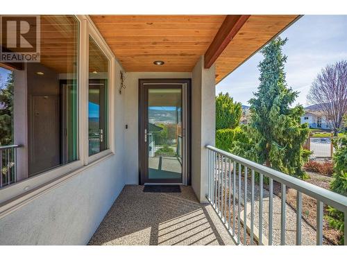 901 Barrington Avenue, Penticton, BC - Outdoor With Exterior