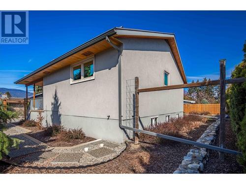 901 Barrington Avenue, Penticton, BC - Outdoor With Exterior