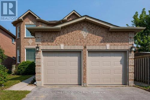 6 White Elm Road, Barrie (Holly), ON - Outdoor