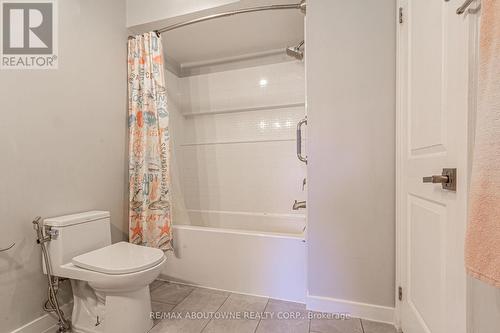 3 - 4199 Longmoor Drive, Burlington (Shoreacres), ON - Indoor Photo Showing Bathroom