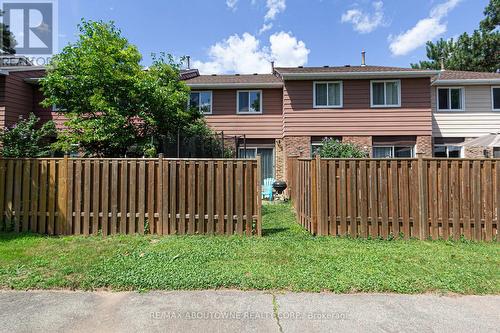 3 - 4199 Longmoor Drive, Burlington (Shoreacres), ON - Outdoor