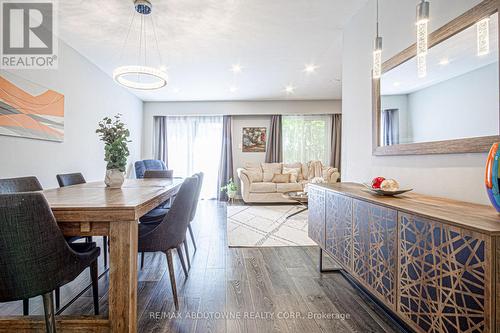 3 - 4199 Longmoor Drive, Burlington (Shoreacres), ON - Indoor Photo Showing Dining Room