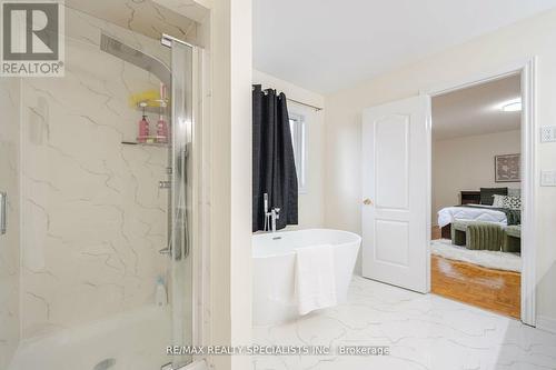 16 Mountland Road, Brampton (Bram East), ON - Indoor Photo Showing Bathroom