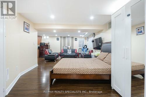 16 Mountland Road, Brampton (Bram East), ON - Indoor Photo Showing Bedroom