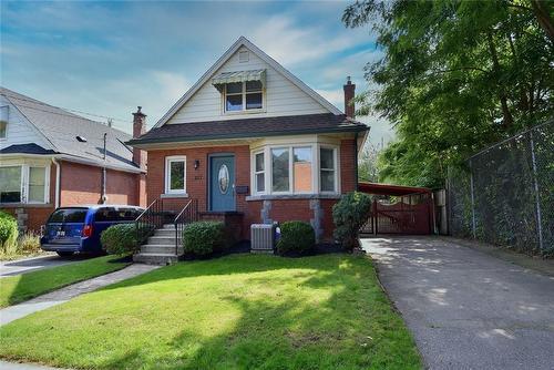 217 Grant Avenue, Hamilton, ON - Outdoor With Facade