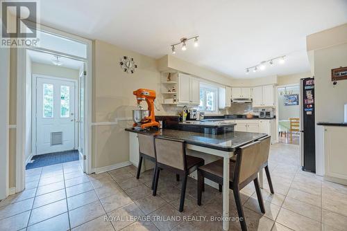 69 Shavian Boulevard, London, ON - Indoor Photo Showing Dining Room