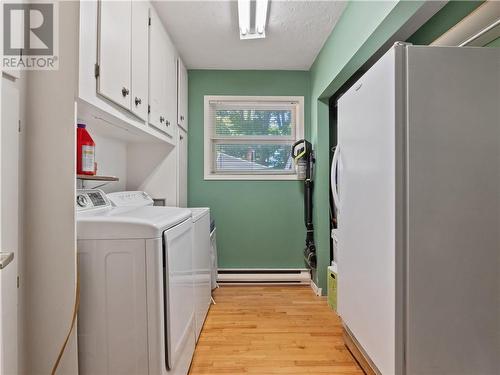 34 Donald, Saint-Antoine, NB - Indoor Photo Showing Laundry Room