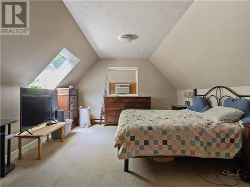 34 Donald, Saint-Antoine, NB - Indoor Photo Showing Bedroom