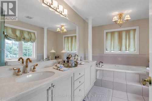 275 Athabasca Drive, Vaughan, ON - Indoor Photo Showing Bathroom