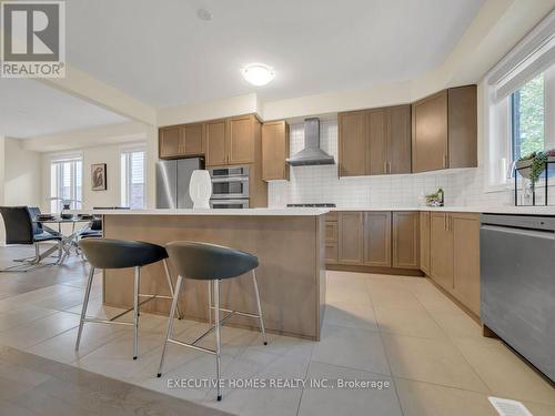 90 Broadacre Drive, Kitchener, ON - Indoor Photo Showing Kitchen