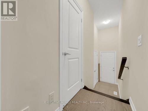 90 Broadacre Drive, Kitchener, ON - Indoor Photo Showing Other Room