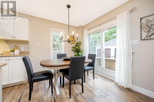 123 Academy Place, Guelph/Eramosa (Rockwood), ON - Indoor Photo Showing Dining Room