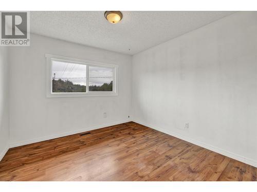 1555 Hollywood Road S, Kelowna, BC - Indoor Photo Showing Other Room