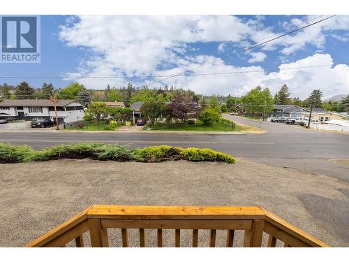 1555 Hollywood Road S, Kelowna, BC - Outdoor With View