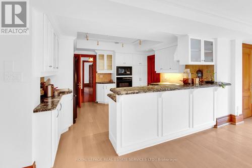 308 Russell Hill Road, Toronto (Forest Hill South), ON - Indoor Photo Showing Kitchen