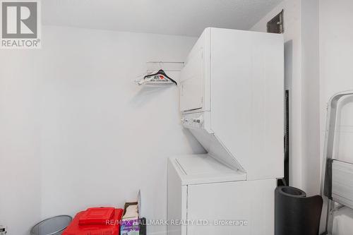 504 - 71 Front Street E, Toronto (Waterfront Communities), ON - Indoor Photo Showing Laundry Room