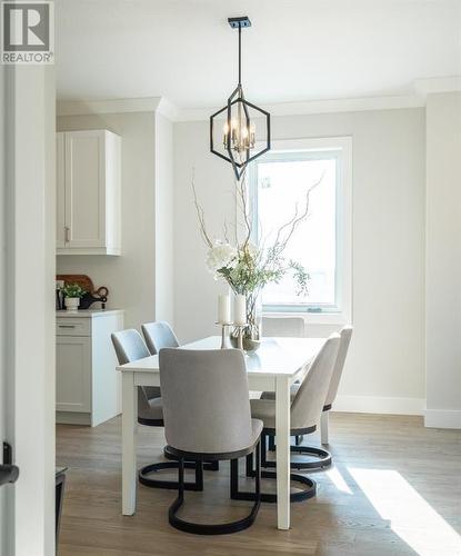 309 Anise Lane, Sarnia, ON - Indoor Photo Showing Dining Room