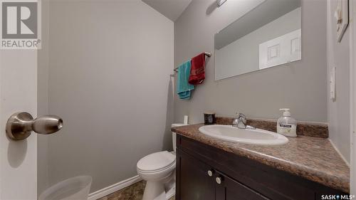 A And B 2267 Cameron Street, Regina, SK - Indoor Photo Showing Bathroom