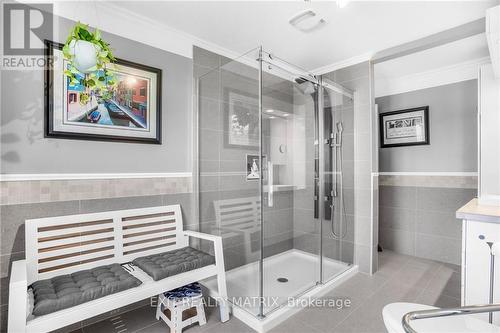 93 Montpetit Street, Prescott And Russell, ON - Indoor Photo Showing Bathroom