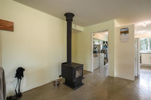 250 Gunter Ellison Road, Enderby, BC - Indoor Photo Showing Other Room