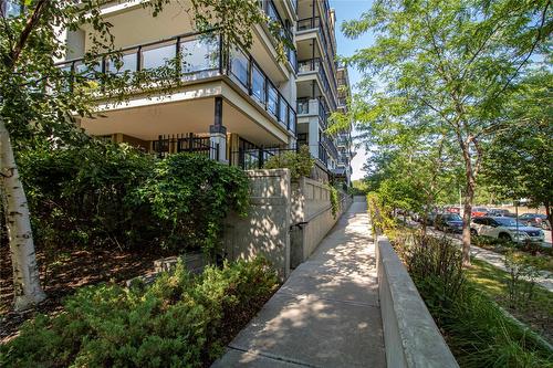 302-3301 Skaha Lake Road, Penticton, BC - Outdoor With Balcony