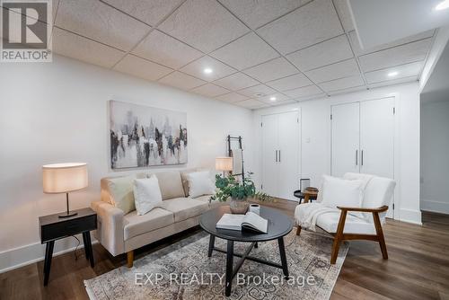 883 Ontario Street, Cobourg, ON - Indoor Photo Showing Living Room