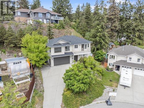 3559 Glen Eagles Court, West Kelowna, BC - Outdoor With Facade