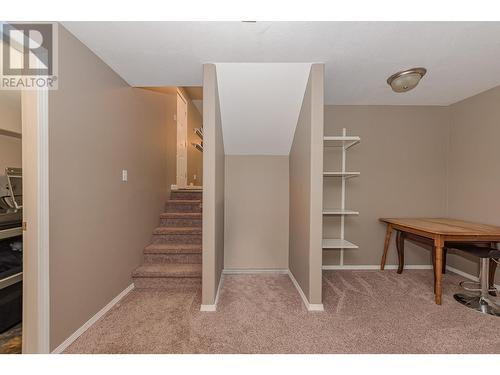 1630 17 Street Se, Salmon Arm, BC - Indoor Photo Showing Other Room