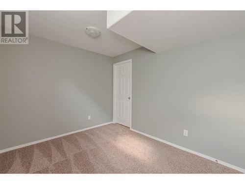 1630 17 Street Se, Salmon Arm, BC - Indoor Photo Showing Other Room