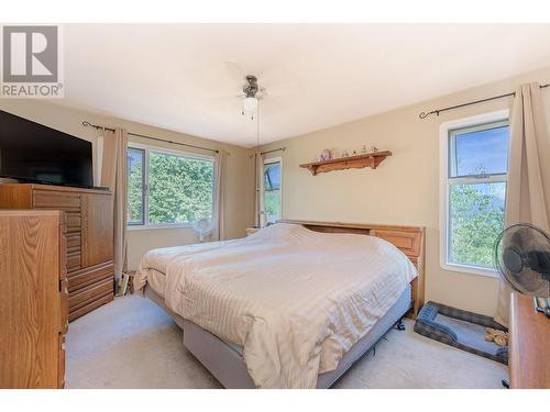 109 Reservoir Road, Enderby, BC - Indoor Photo Showing Bedroom