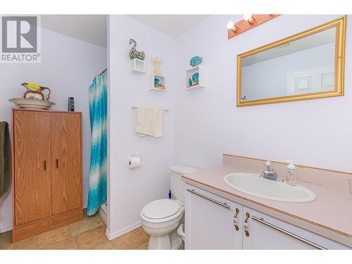 109 Reservoir Road, Enderby, BC - Indoor Photo Showing Bathroom